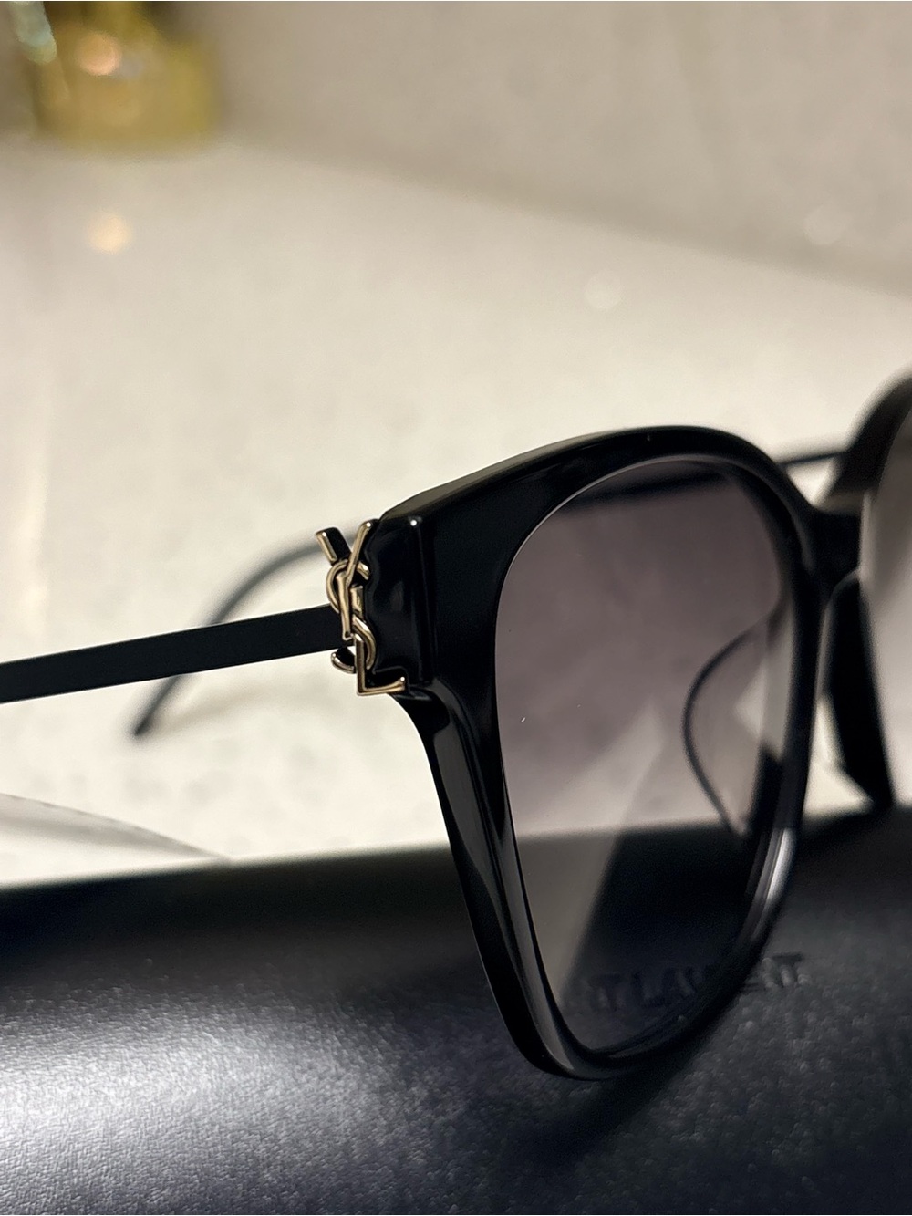 Saint Laurent Black Cat-Eye Sunglasses with Gradient Lenses SL M48S/K 002 - Picture 2 of 5